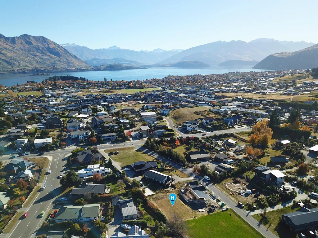 Wanaka Positioned for the Wanaka Lifestyle
