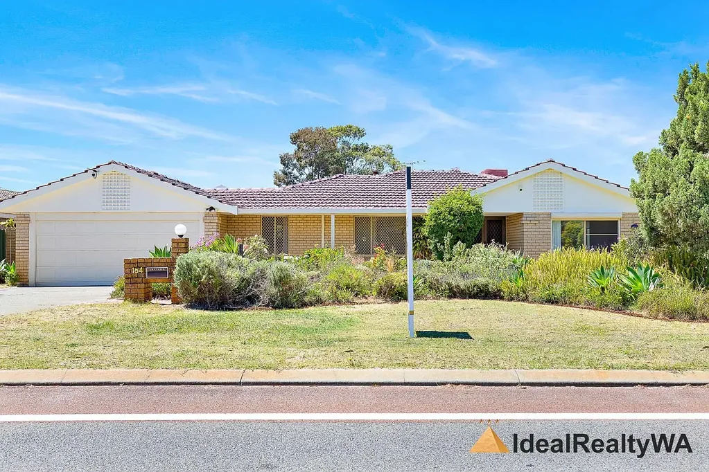Willetton 5房  STUNNING FAMILY RESIDENCE & PRIME LOCATION