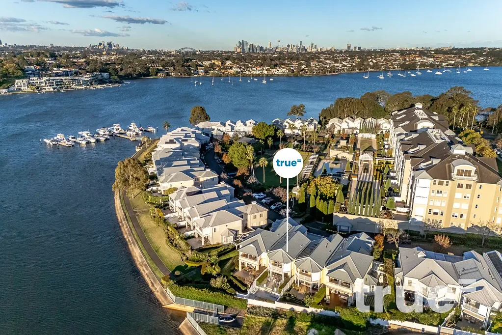 Cabarita 4ਬੈੱਡਰੂਮ THE ULTIMATE WATERFRONT LIFESTYLE WITH MARINA BERTH