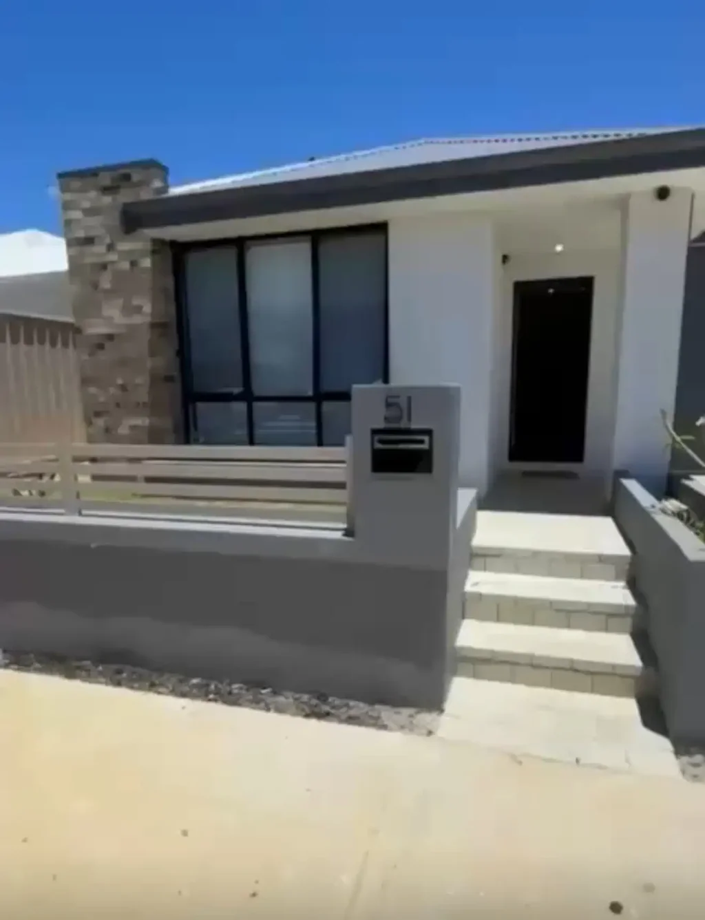 Haynes 3침실 UNDER OFFER