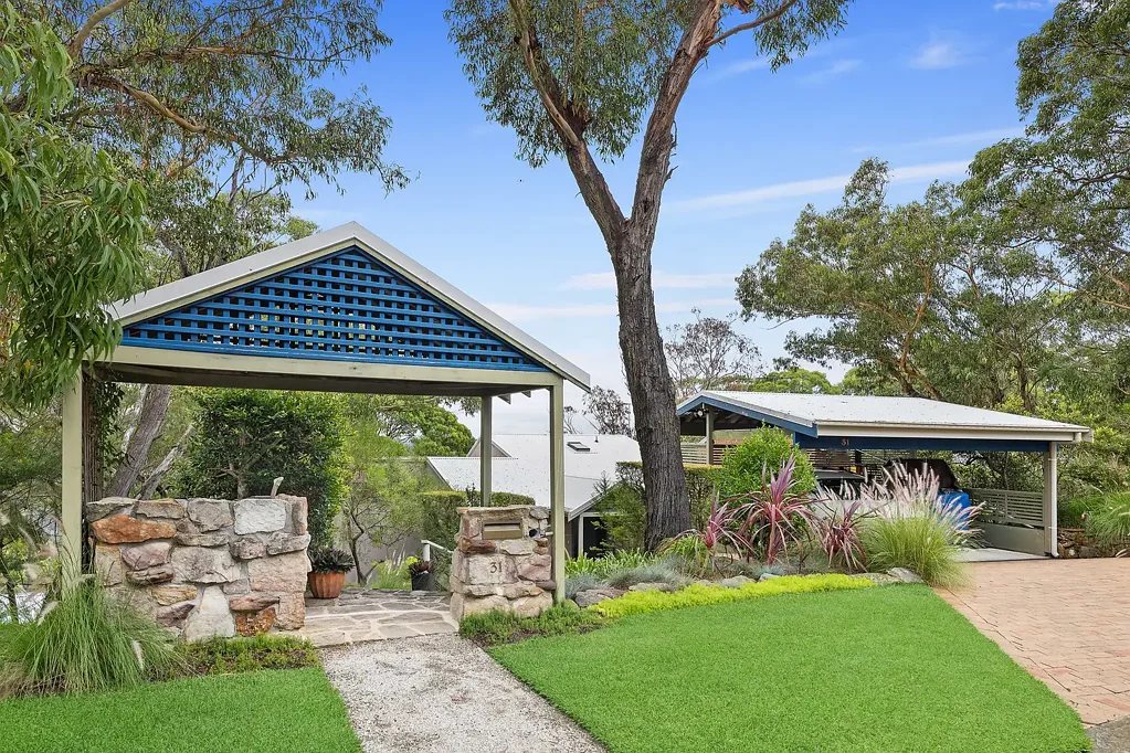 Berowra Heights 3Moenga Architectural Beauty With Stunning Valley Vistas