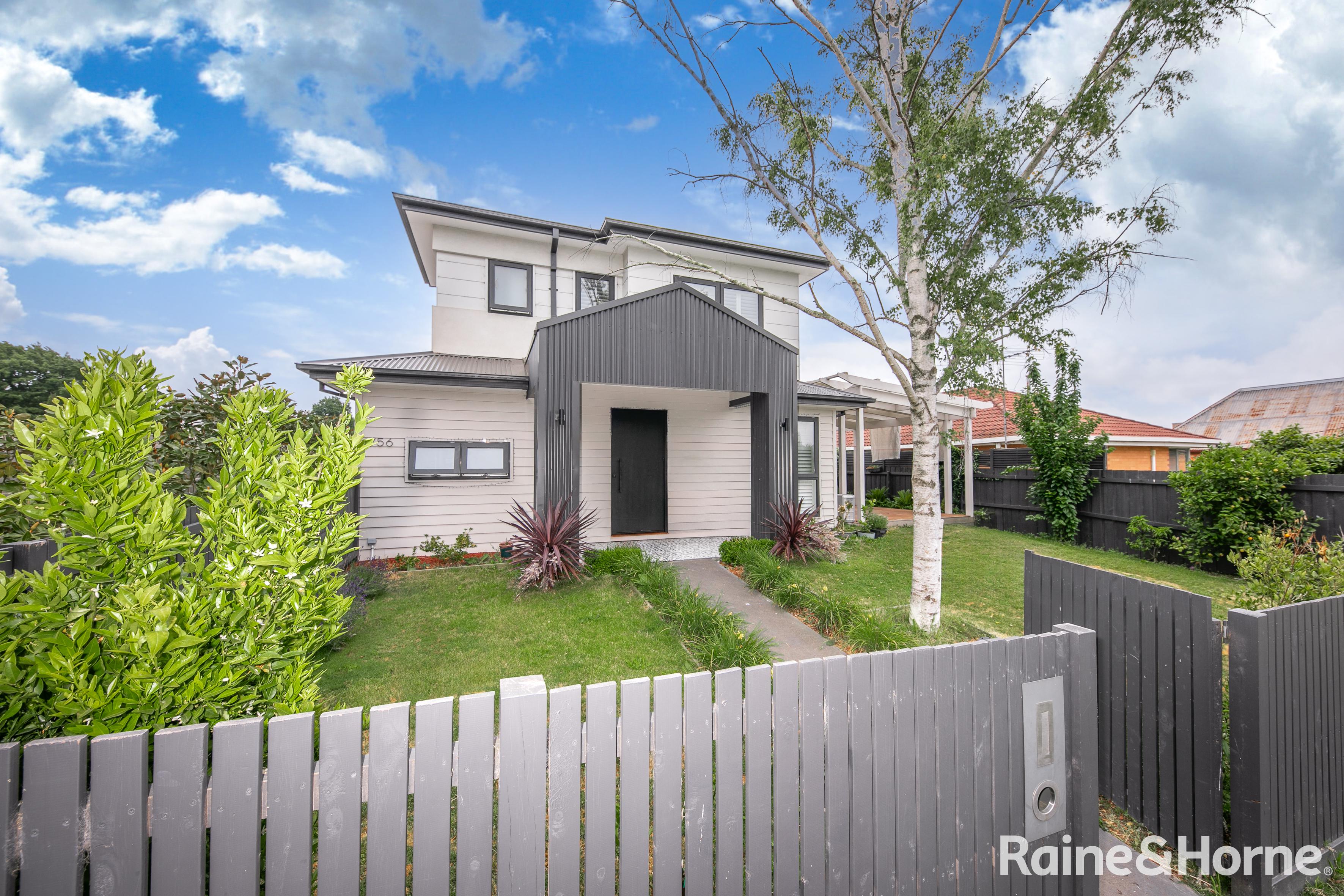 56 AITKEN ST, GISBORNE VIC 3437, 0部屋, 0バスルーム, Townhouse