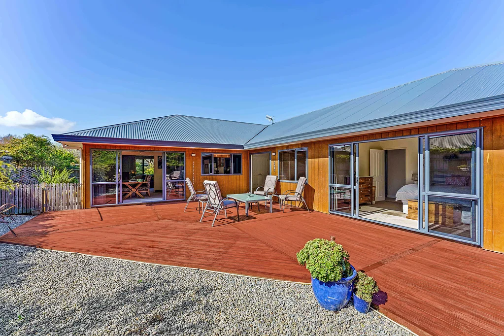 4 Leanne Way, Waikanae Beach, Kapiti Coast, Wellington