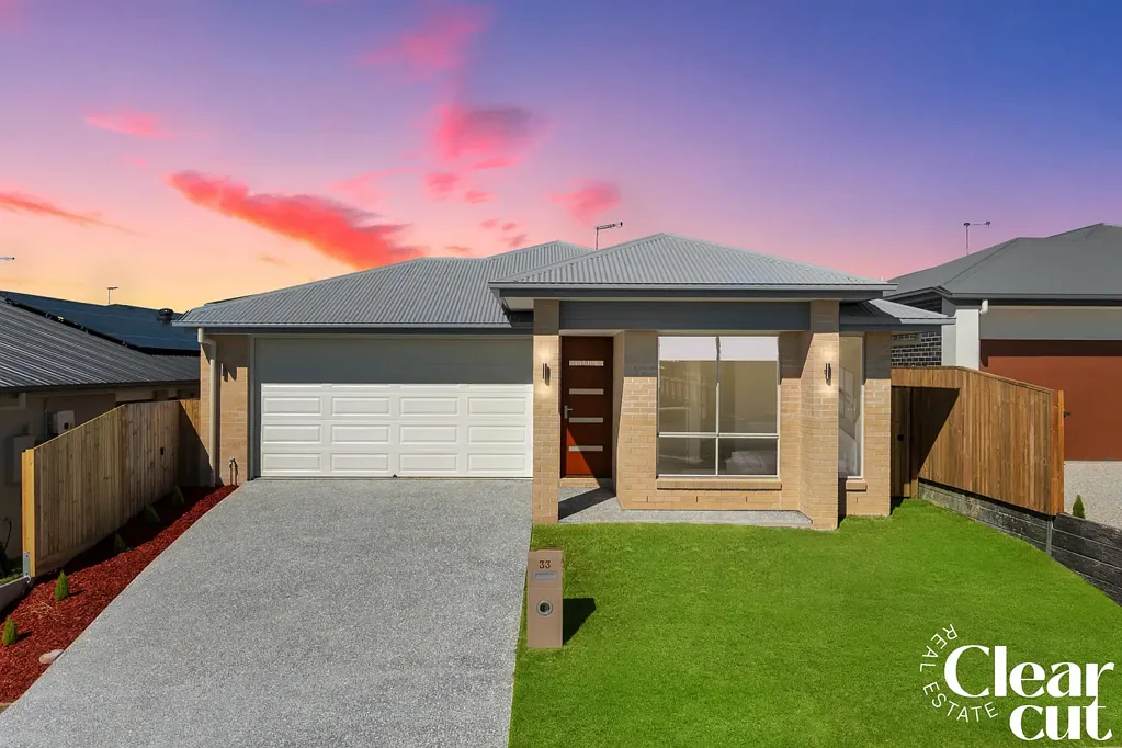 33 Tamarind Crescent, Park Ridge, QLD 4125