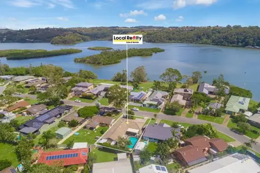 Tweed Heads West 4房  Dual Living on Seagulls Isle Estate