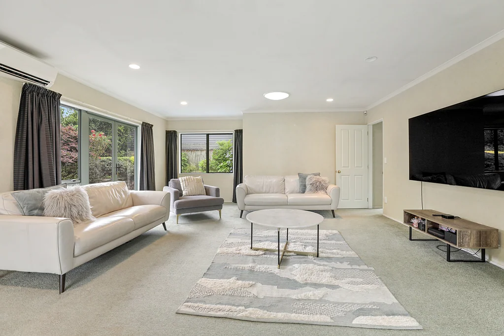 Lynmore 3房  Motivated Vendors, Prime Location