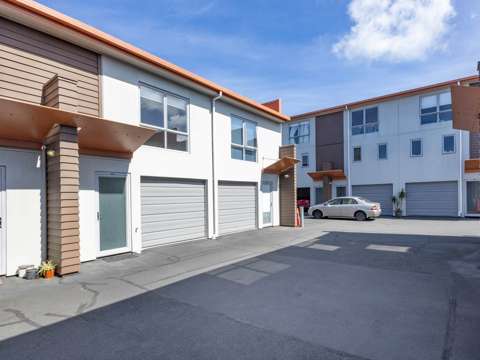 Onehunga 3房  Vacant & Investment-Ready High Returns, Low Hassle