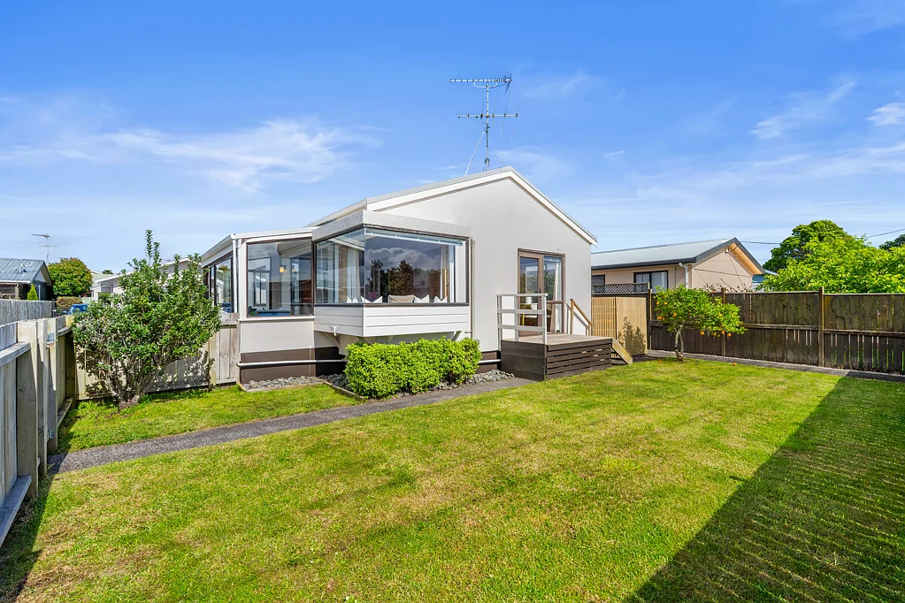 34a Hatton Road, Orewa, Rodney, Auckland