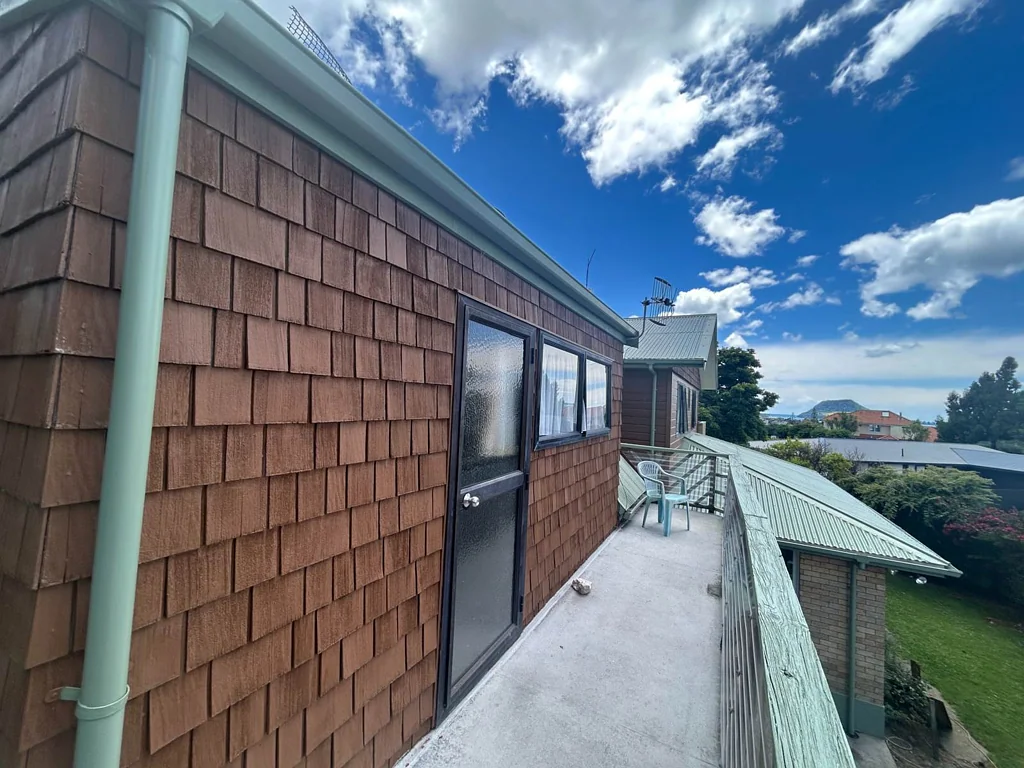 Mount views, low maintenance studio living