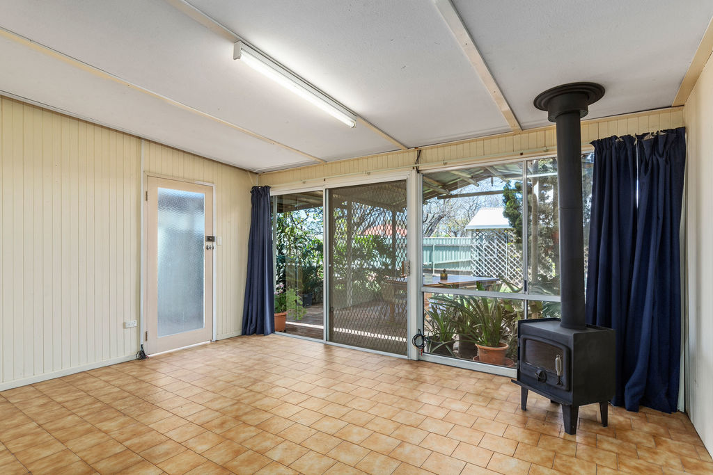 23 CLOVELLY AV, CLARENCE GARDENS SA 5039, 0 Kuwarto, 0 Banyo, House