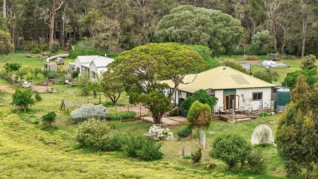 Margaret River 5Phòng ngủ Quintessential Margaret River property steeped in history