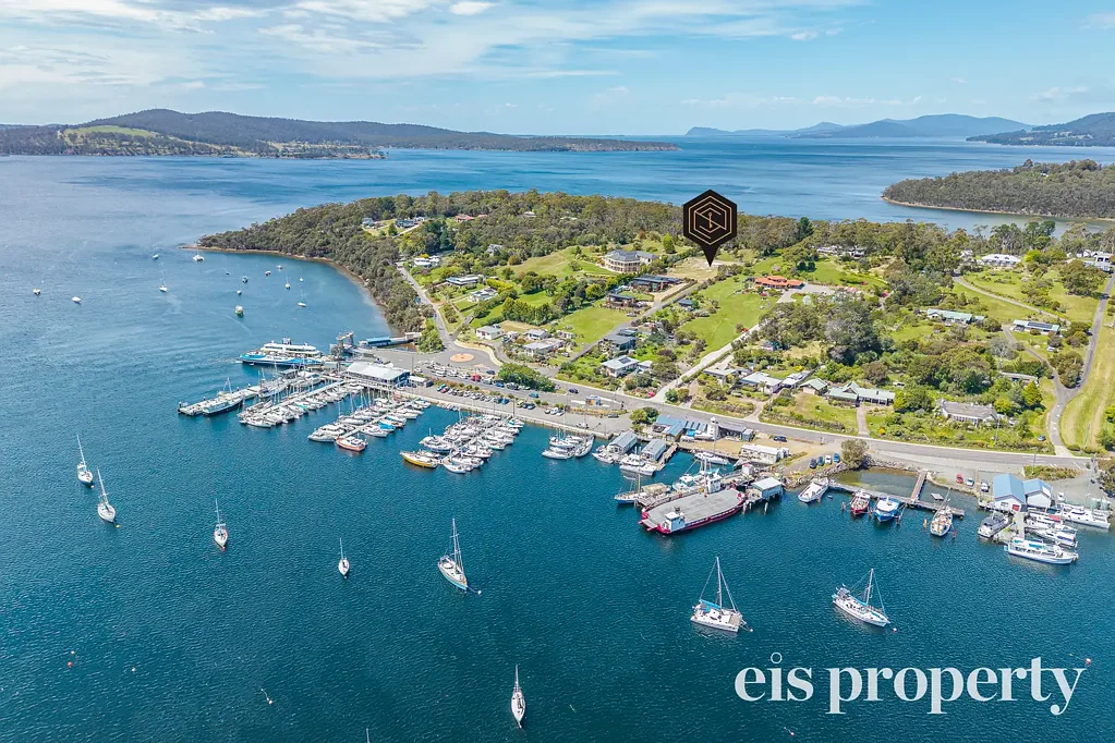 Kettering Premium Allotment with Approved Passivhaus Plans