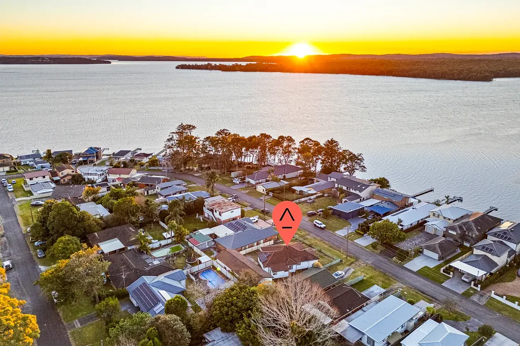 13 Montrose Street, Mannering Park, NSW 2259