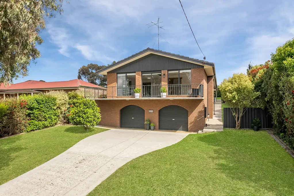 Broadford 4બેડરૂમ Views Location and Spacious Family Home