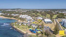 5 Esplanade, Bargara