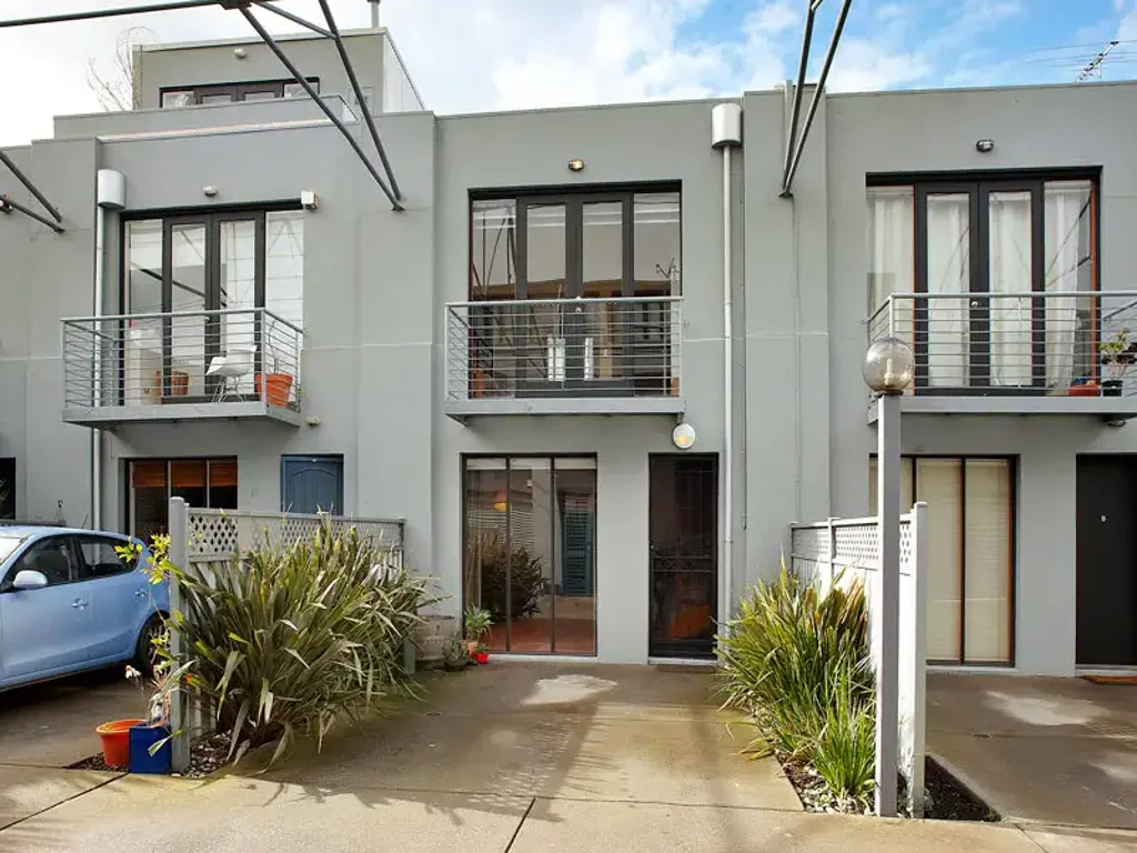 Effortless Living in a Prime Lifestyle Pocket