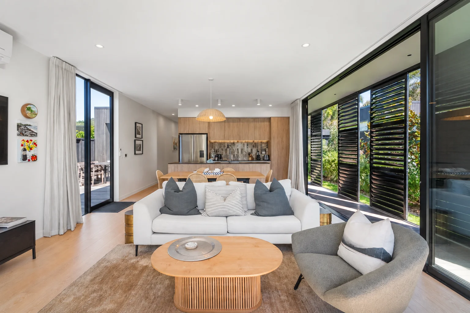 9B Fourth Avenue, Onetangi, photo 2