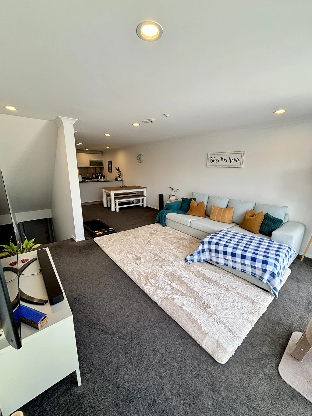Modern, Secure & Convenient Townhouse