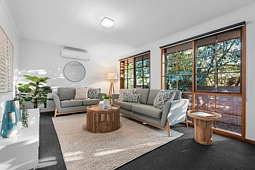 1/18 Barkly Street, Box Hill