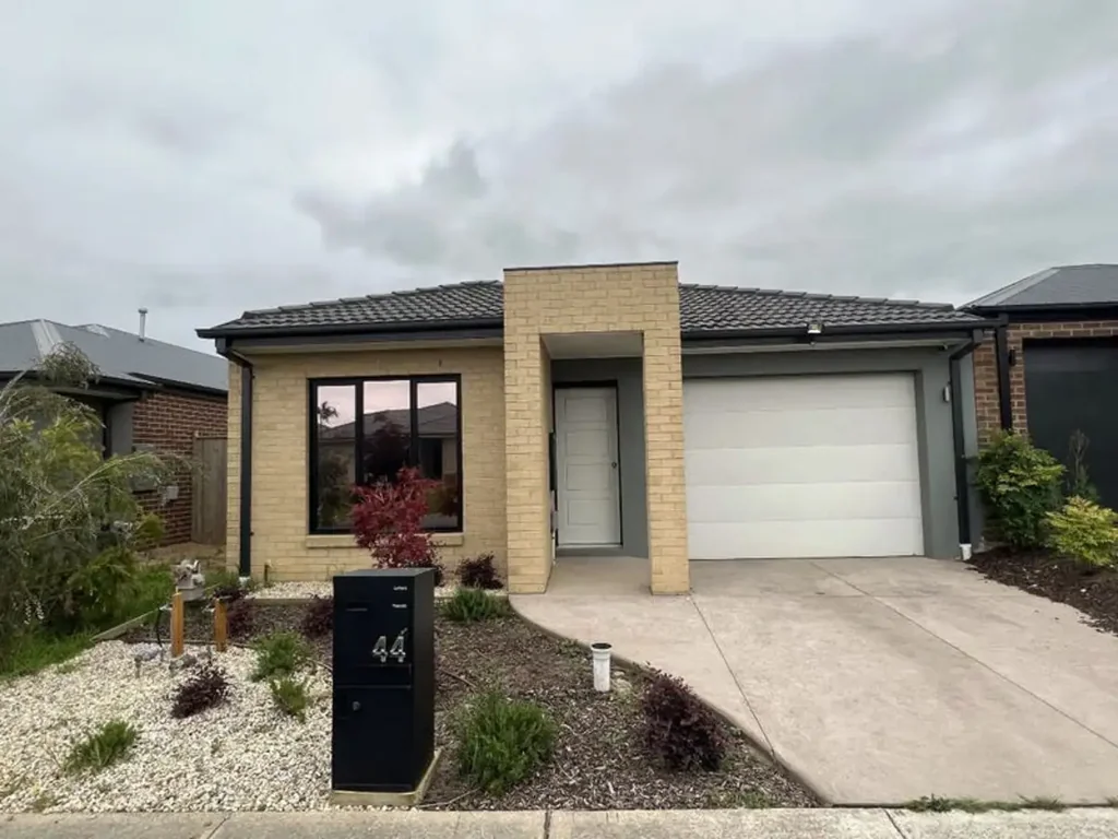 Affordable 3-Bedroom Rental in Clyde North