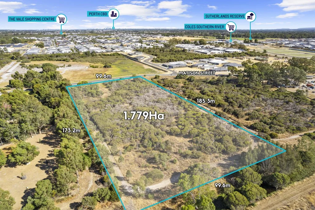 Southern River A Rare Opportunity Awaits! Build Your Dream Home Amidst Natural Serenity.
