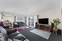 80D Wallace Road, Papatoetoe