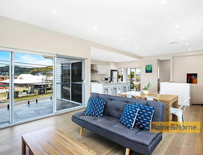 1/223 Booker Bay Road, Booker Bay, Central Coast, 3 침실, 3 욕실, House