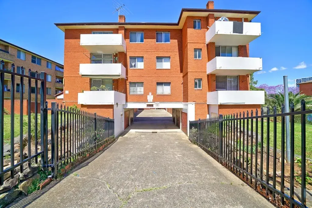 Walk To All Amenities