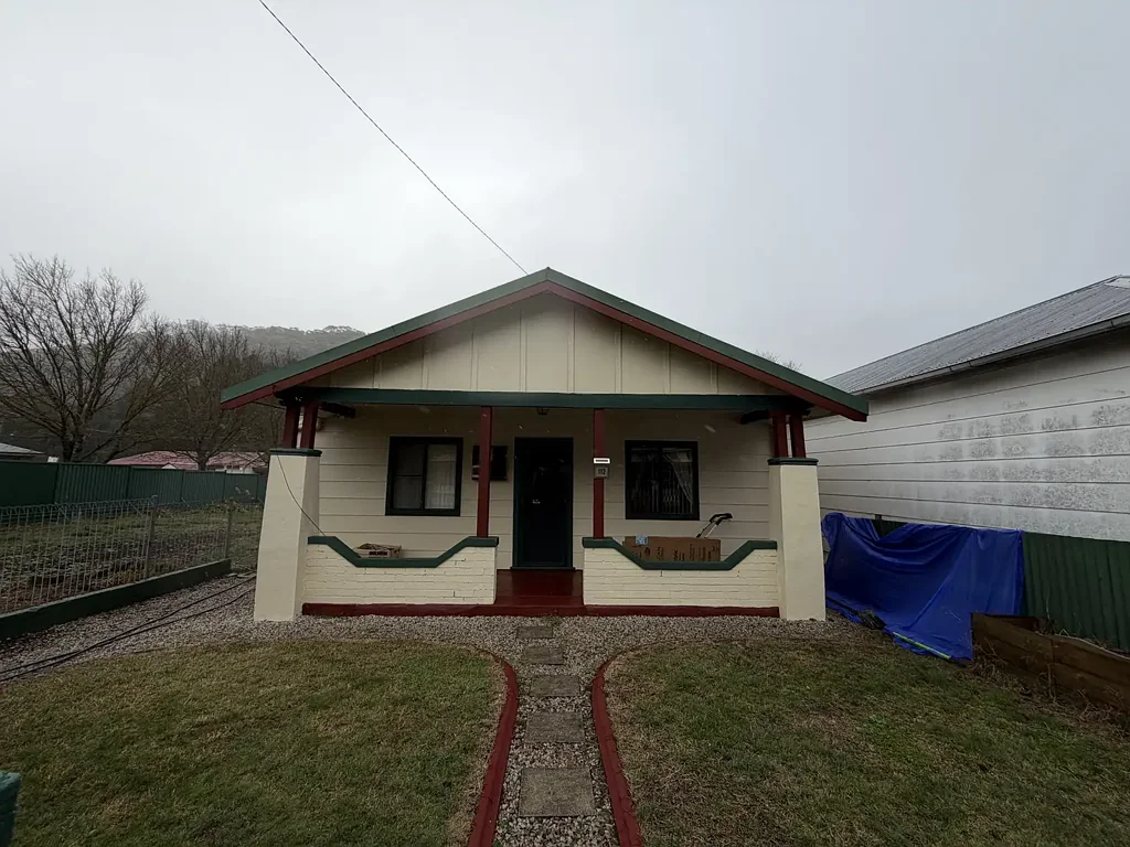 Spacious 4-Bedroom Family Home in the Peaceful Vale of Clwydd