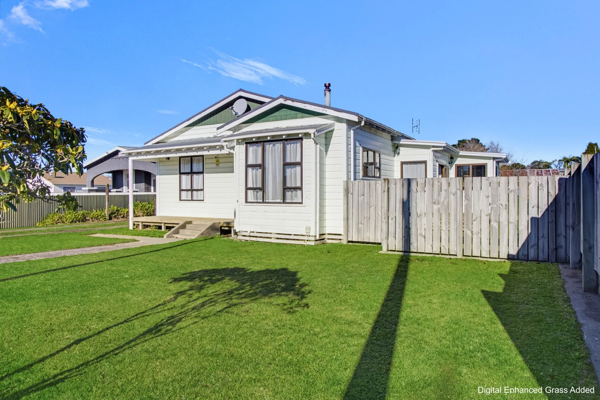 Stratford 3房  Character, Space & Comfort on Quarter-Acre
