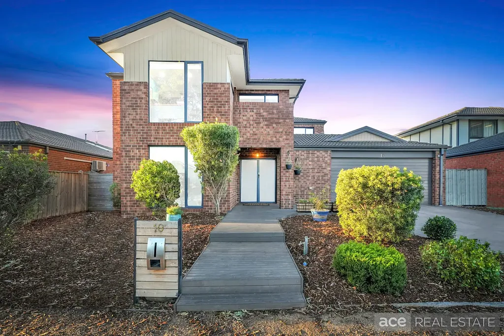 10 Moorhen Boulevard, Williams Landing, VIC 3027