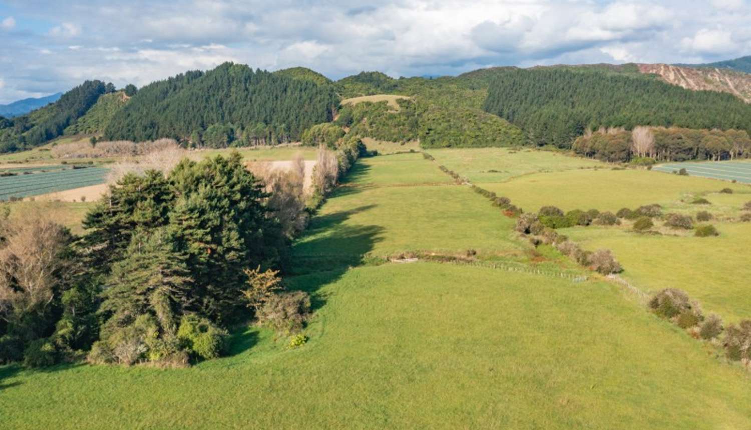 State Highway 1, Manakau, Horowhenua, 0 Kuwarto, 1 Banyo