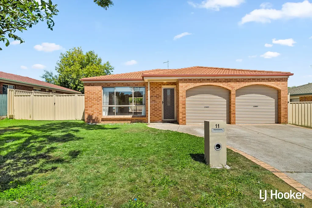 North-Facing, Renovated & Ready for Family Living