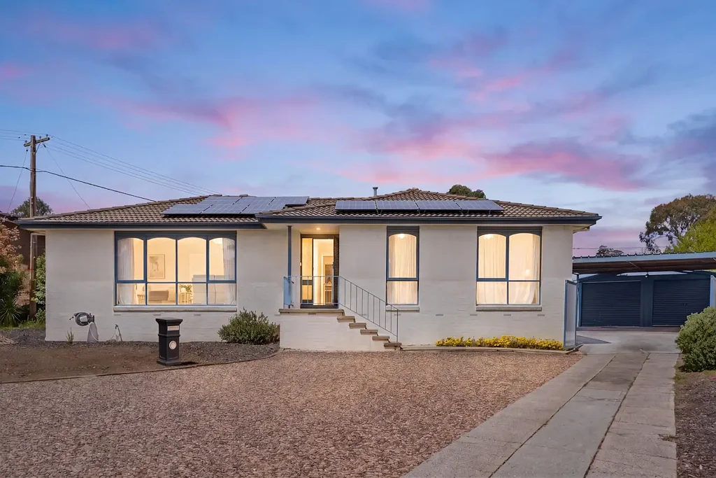 8 Humffray Street, Wanniassa, ACT 2903