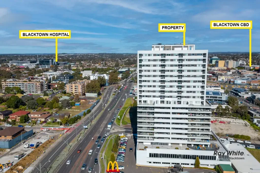 Blacktown 1房 步行即可抵达车站、大学和中央商务区！ WALK TO STATION, UNIVERSITY & CBD!