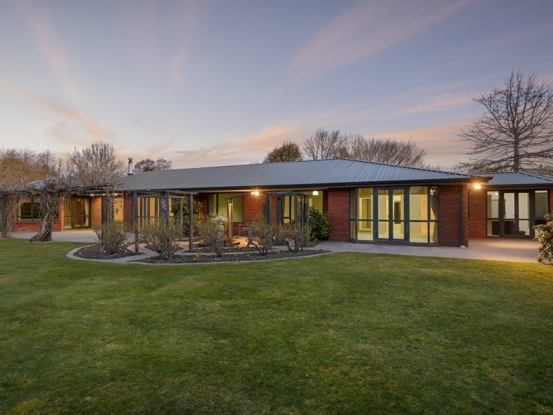 47 Watsons Road, Harewood, Christchurch, 4部屋, 3バスルーム, Lifestyle Property