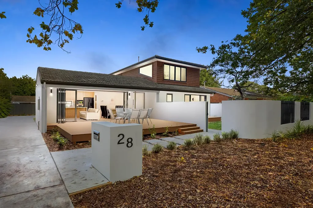 28 Dumaresq Street, Dickson, ACT 2602