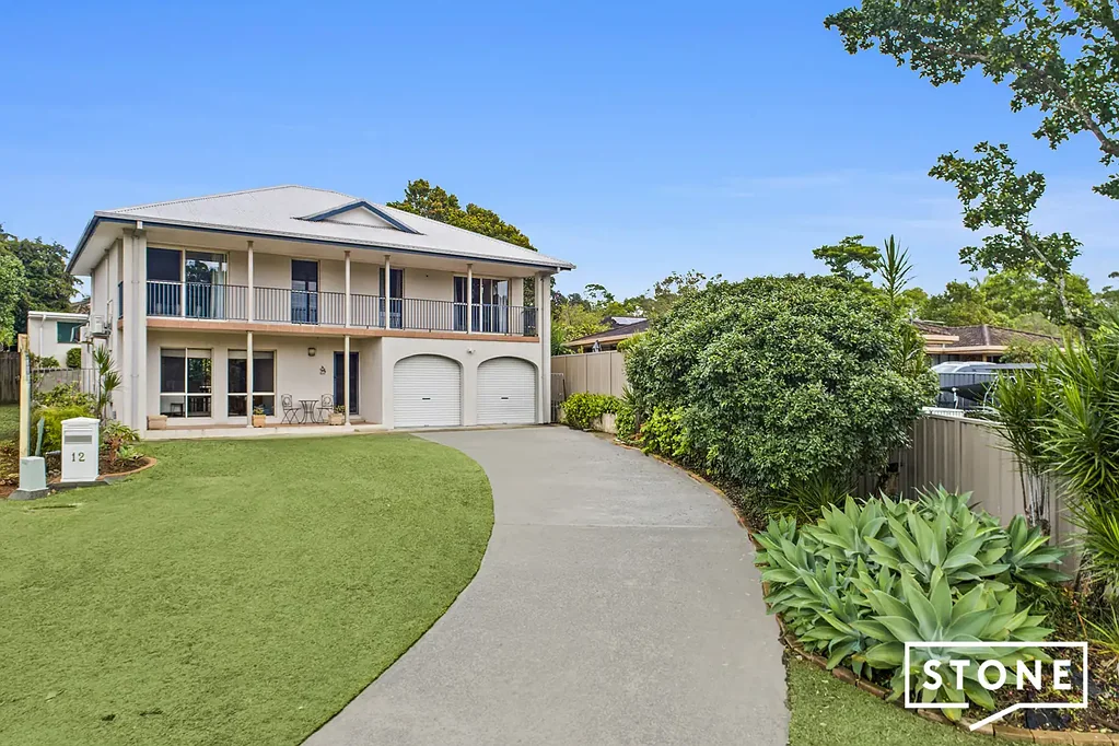 Spacious and private living in a peaceful cul-de-sac