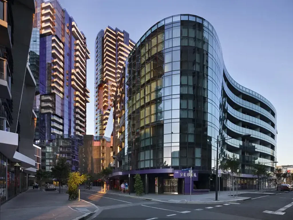 Docklands 1房 水岸绝版地址 高收益租金$600 壮观北向景观 全屋优质装修 专属生活方式 世界级设施 地段绝佳 HIGH YIELDING PROPERTY IN A PREMIER LOCATION