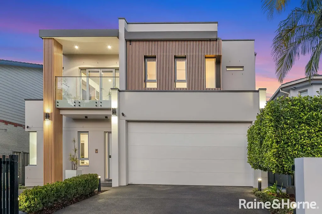 Bardwell Park 5 Slaapkamer Luxury Family Entertainer in a Premier Bardwell Park Setting