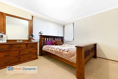 56 Hopping Road, Ingleburn, NSW 2565, 3 slaapkamers, 1 badkamers, House