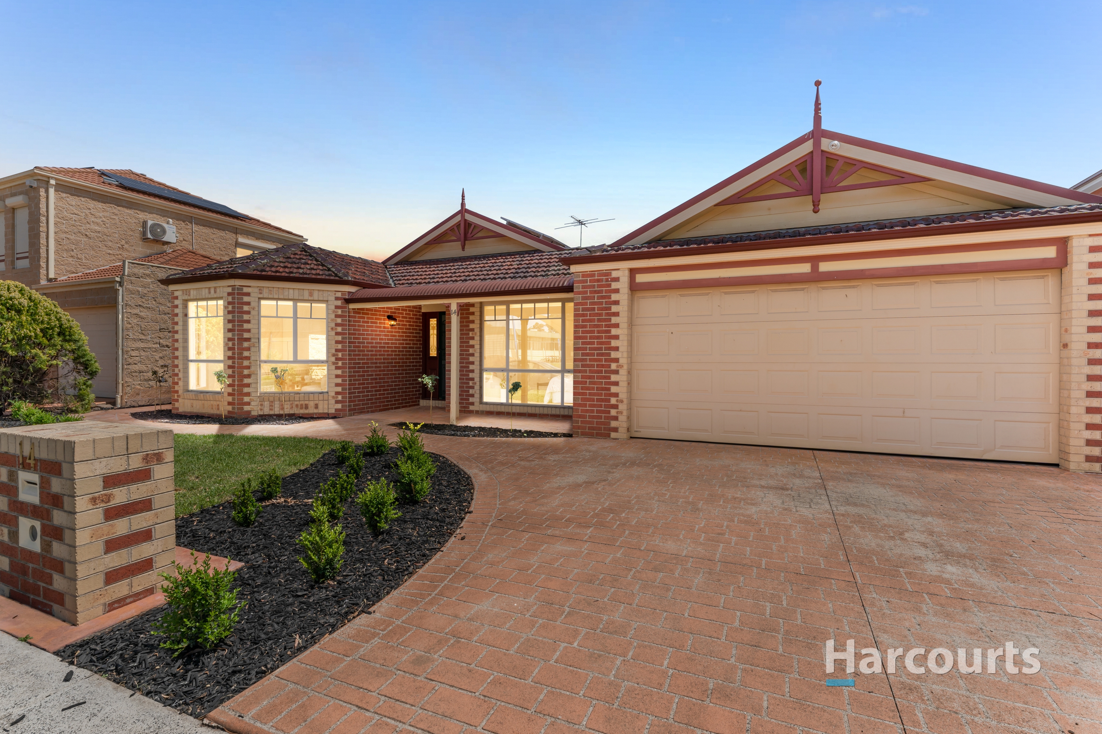 14 SHEPPERD WAY, CAIRNLEA VIC 3023, 0 chambres, 0 salles de bain, House