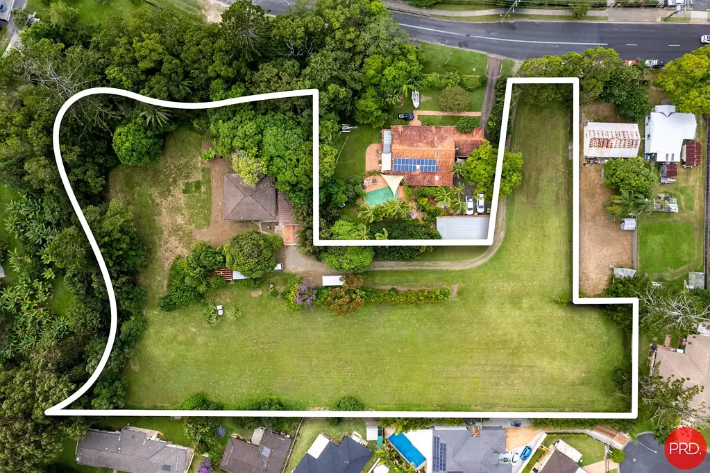 Coffs Harbour 4房  BIG BLOCK LIVING