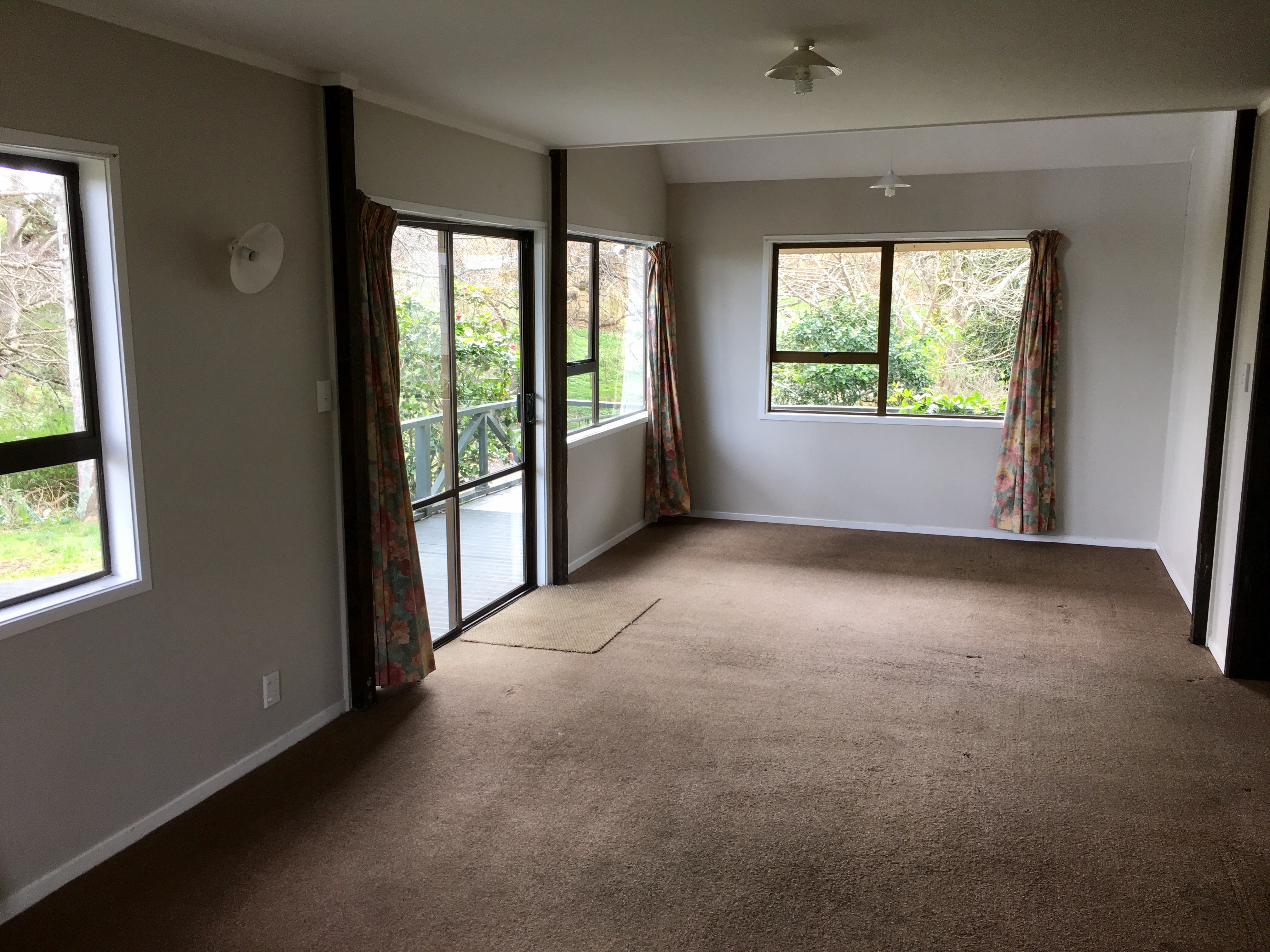 10 Inchinnam Road, Flat Bush, Auckland - Manukau, 3 રૂમ, 0 બાથરૂમ