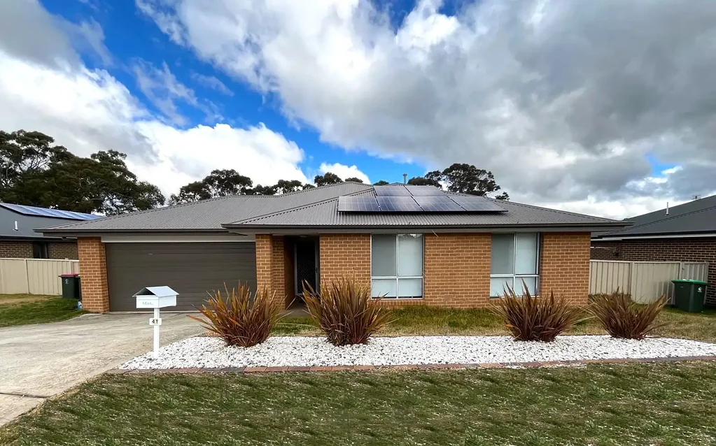 41 Molloy Drive, Orange, NSW 2800
