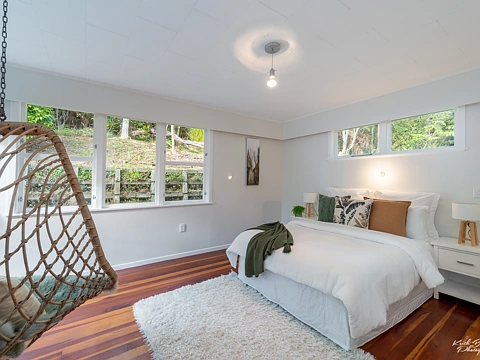 Pinehaven 4房  Pinehaven : Large Family Home