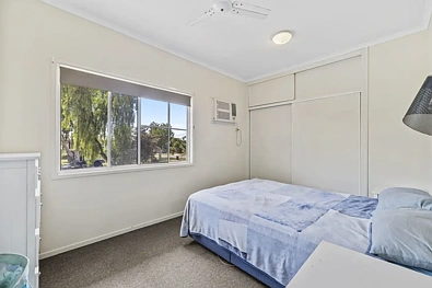 2 Eric Court, Emerald, QLD 4720, 3 રૂમ, 1 બાથરૂમ, House