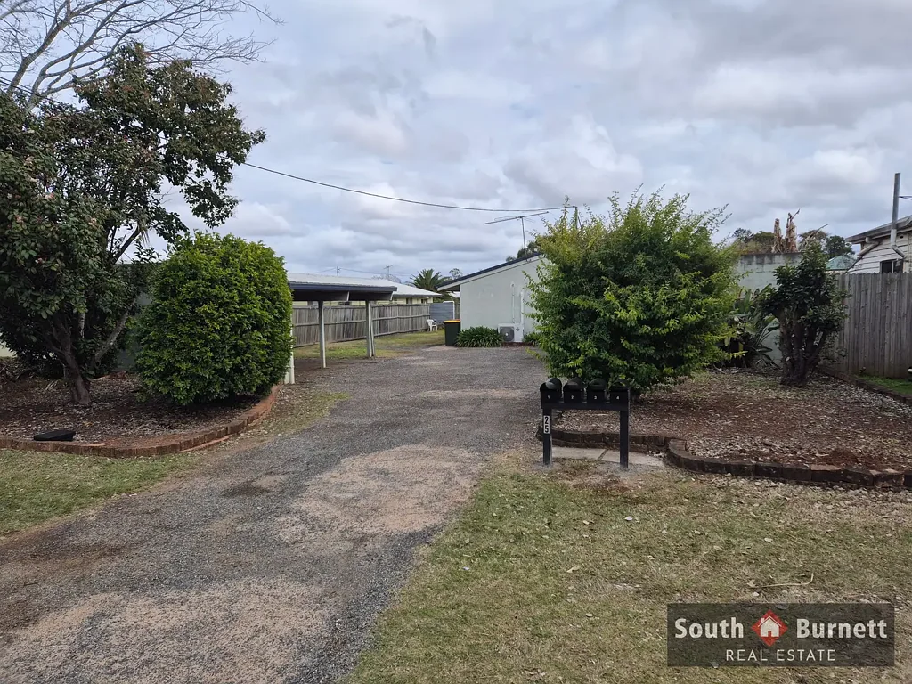 Kingaroy 8部屋 Great Investment Opportunity - 4 x 2-Bedroom Units in Prime Location - Kingaroy