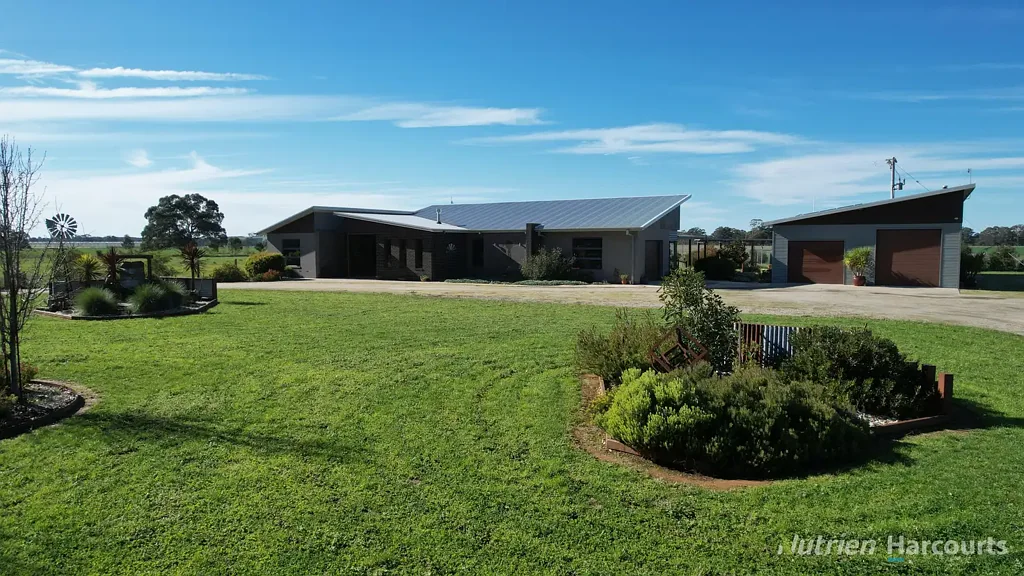 Carisbrook Lifestyle, Comfort & Productive Acreage - 15.46ha (38 acres)