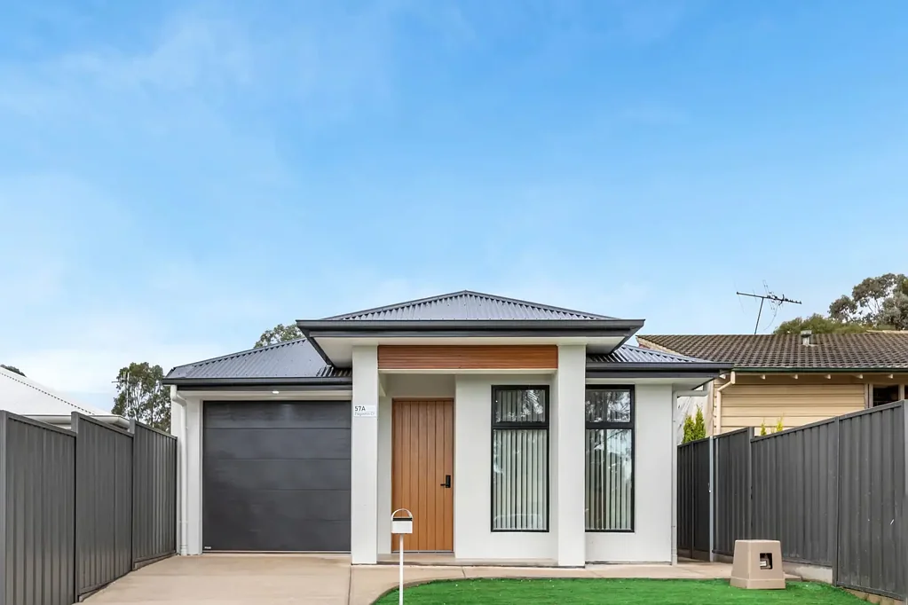 Elizabeth East 3房  ULTRA MODERN BRAND NEW MAY 2026 3 BEDROOM VILLA HOME